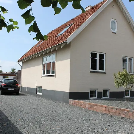 City Aparthotel